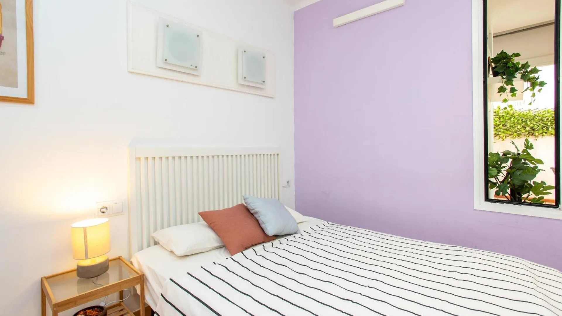 Cozy Exiample Getaway Apartments With Patio Barcelone 0*,  Espagne
